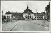 Flen järnvägsstation från gatusidan.