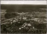 Flygfoto över industriområde i Messel gruvområde, Tyskland.