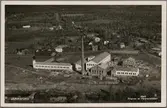 Flygfoto över Ulriksfors pappersmassefabrik.
