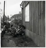 Växeltåg kolliderar med traktor.