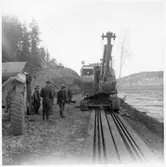 Linjen vid Båtsjön med grävmaskin och dumpers.