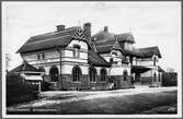 Västanfors station från gatusidan.