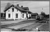 Bratteborg station med rälsbuss.