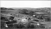 Vy över järnvägsstationen i Munkedal.