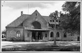 Södertälje stationshus från gatusidan.