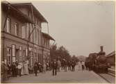 Alingsås station. På spåret, Statens Järnvägar, SJ B 130 