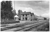 Kopia av Pressbyråns vykort 28234, Bollstabruk, Järnvägsstationen.