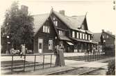 Stationshuset i Boden från spårsidan.