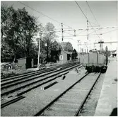 Banvaktsstuga och lastkaj.
Stationen byggd 1877. 1910 byggdes nuvarande ställverk. Bangården utbyggdes 1941 .
SWB , Stockholm - Västerås - Bergslagens Järnväg