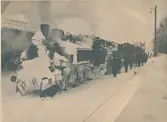 Tåg 1653, draget av dubbla J-lok, vid Malung station snöstormen 1931-03-12.
