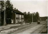 Station öppnad 1873. Tvåvånings stationshus i trä. Mekanisk växelförregling. Nedlagd 1989.