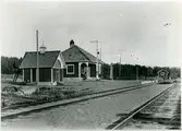 Hållplats anlagd 1904. Envånings stationshus i trä. Nedlagd 1960.