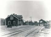 Station Hörk sedan Silverhöjden. Stationen anlades 1875. En- och enhalvvånings stationshus i trä. Den nedlades 1986.