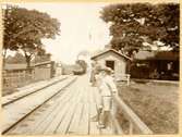 Tureberg station.
Hållplats på 1890-talet.
Mindre trafikstation från 1900.