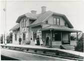 Töva station