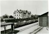 Tåg vid Visby station, cirka år 1910.
