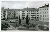 Vedtorget, i gatan till höger ligger de gamla spåren kvar efter JGJ,
Jönköping - Gripenbergs Järnväg.