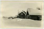 Snötäckt station i Särna.