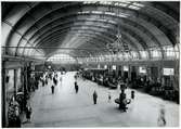 Stockholms central, stora hallen.