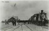 Tun station. Invigning Lidköping-Kållands järnväg.