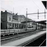 Örebro station från bangården.