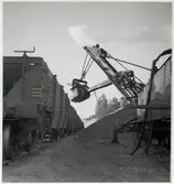 Lastning i Vaimats grusgrop.