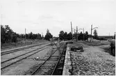Bangård och lastkaj vid Mullhyttemo station. Bilden tagen i samband med den stundande elektrifieringen av sträckan mellan Örebro - Svartå.