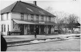 Heby station.