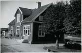 Hallinden station.