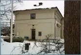 Mjölby stationshus innan ommålning.