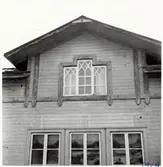 Byggnadsdetaljer på stationshuset.