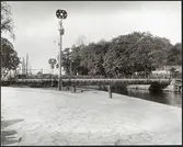 Svängbro över kanalen.