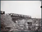 Brobygge av det korta brospannet vid Nordre Älv.