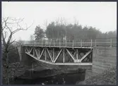 Järnvägsbro över Säveån vid Tokebacka (Rolfs-kulle) på linjen mellan Torp - Alingsås.