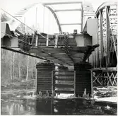 Byte av järnvägsbro på linjen mellan Runemo och Staterna.