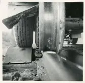 Volvo räls- och landsvägsbuss vid flänssmörjapparat.