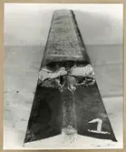 Delar av räl efter rälsbrott vid Getå den 30/5 1959.