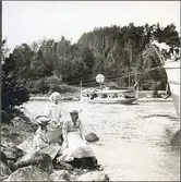 Färjan på kanalen mellan Rönninge - Ström.