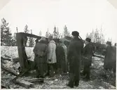 Bombning av plåtbalksbro i Ålså. Efter 50 kg:s bomb.
