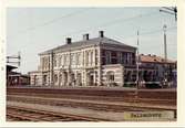 Stationshus byggdes 1894. Stationen ombygd 1924. Arkitekt Adian Petersson