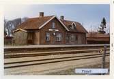 Stationen öppnad 1894, någon månad med namnet KARPALUNDS SOCKERFABRIK. Stationshuset byggdes till1911. 