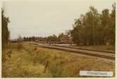 Station anlagd 1911. En- och enhalvvånings stationshus i trä. 1947 delvis moderniserat.