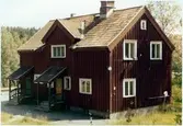 Röstbo station.