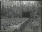 Dubbelspårsbanbyggnad Göteborg - Alingsås. Tunneln vid sjön Aspen på bandelen Jonsered -  Lerum i Lerum, år 1911 - 12.
