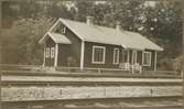 Dubbelspårsbanbyggnad Göteborg - Alingsås. Bostadshus nr 9 B har byggts om till 2 st tvårumslägenheter, Jonsered år 1915.