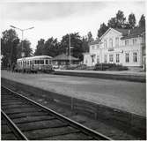 Tåg 4960 från Kristinehamn vid Mora station.