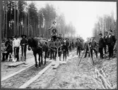 Byggnad av banvallen.