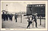 Tyska skadade soldater i Haparanda under Första världskriget,  på väg till tåget.