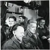 Krigsfångar på tåget från Trelleborg.