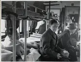 Tbc- sjuka flyktingar på hemresa till Danmark.